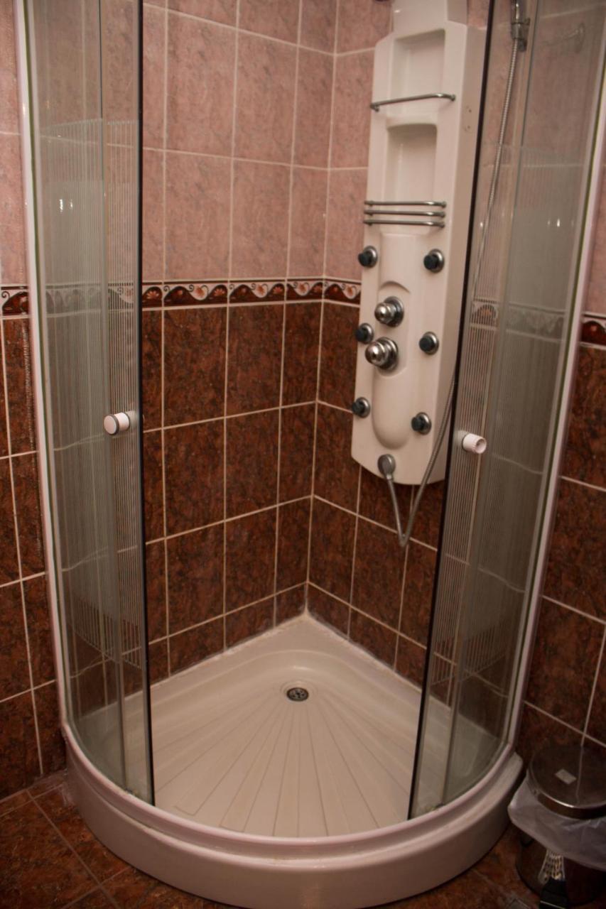 N&S Hotel Barlad Bîrlad Zewnętrze zdjęcie